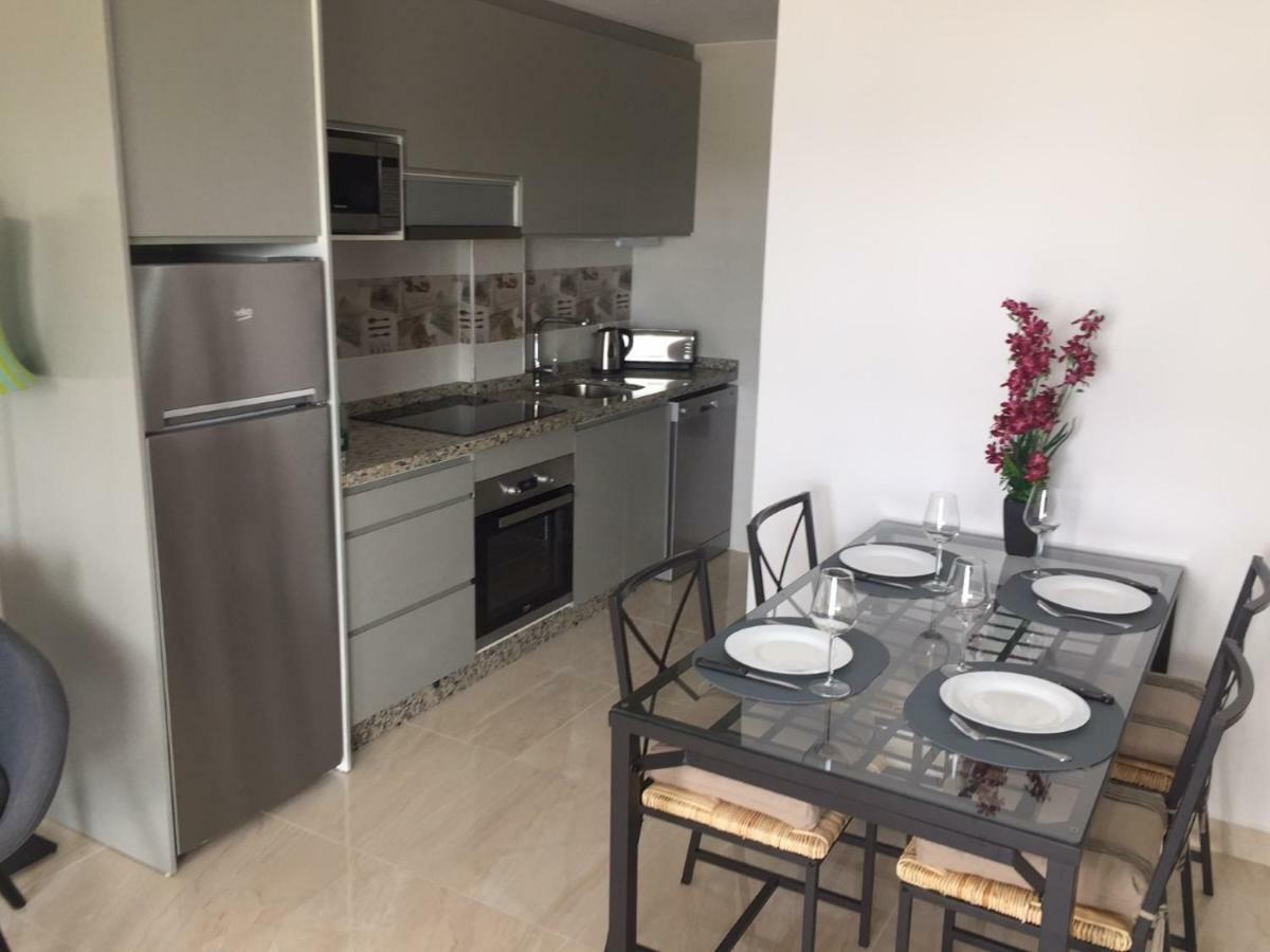 R&E Apartments Torremolinos Buitenkant foto