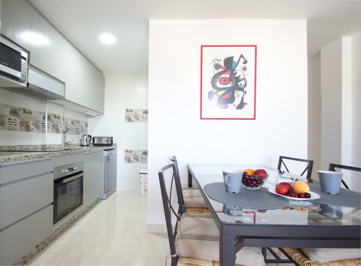 R&E Apartments Torremolinos Buitenkant foto